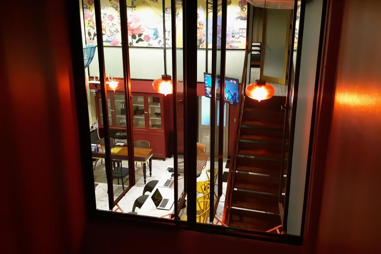 Siam Colors Hostel Bangkok Bagian luar foto