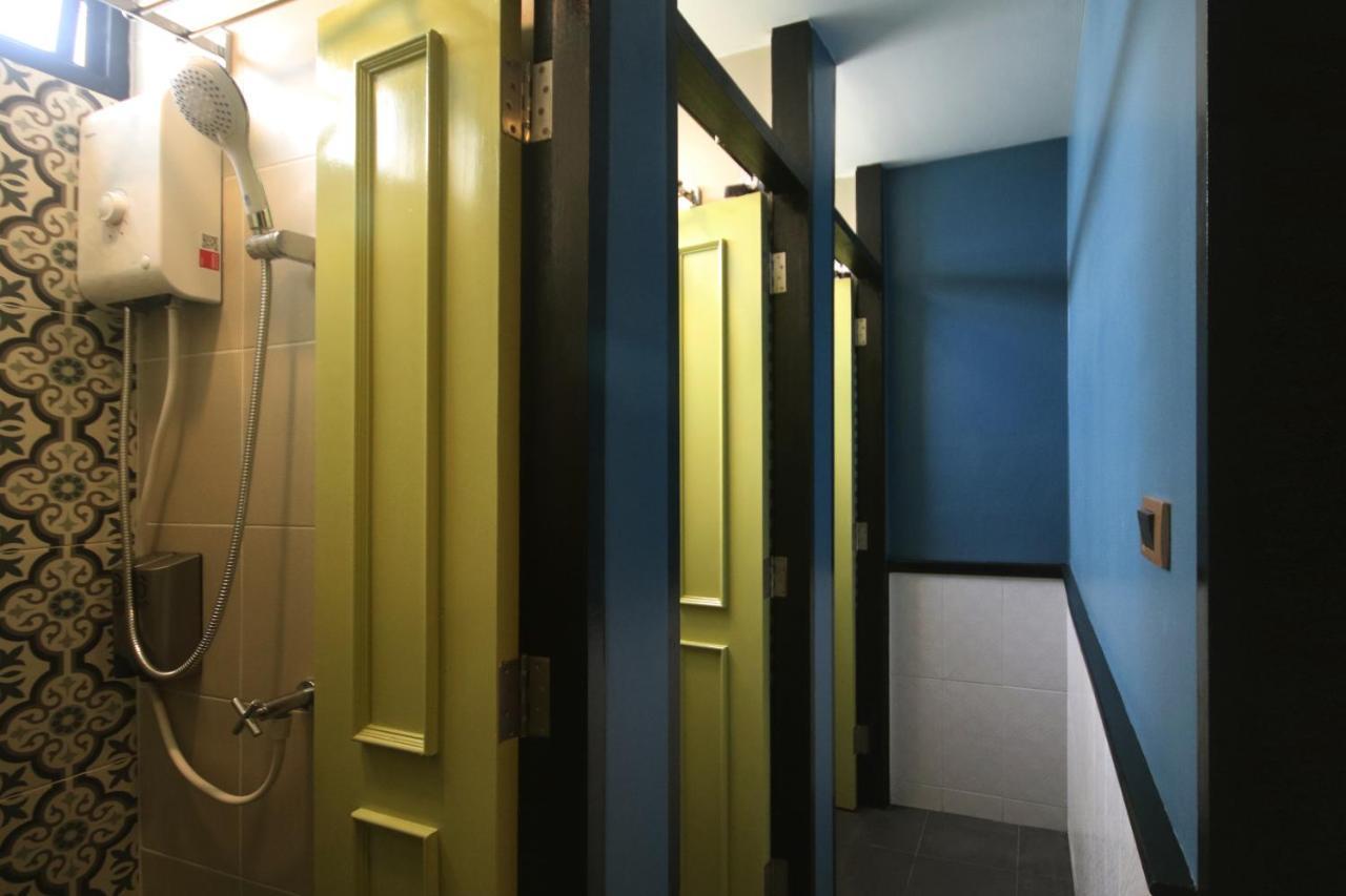 Siam Colors Hostel Bangkok Bagian luar foto