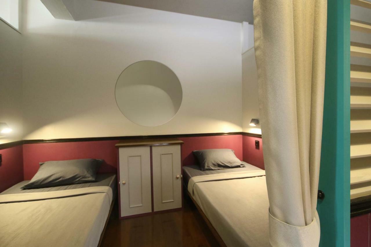 Siam Colors Hostel Bangkok Bagian luar foto