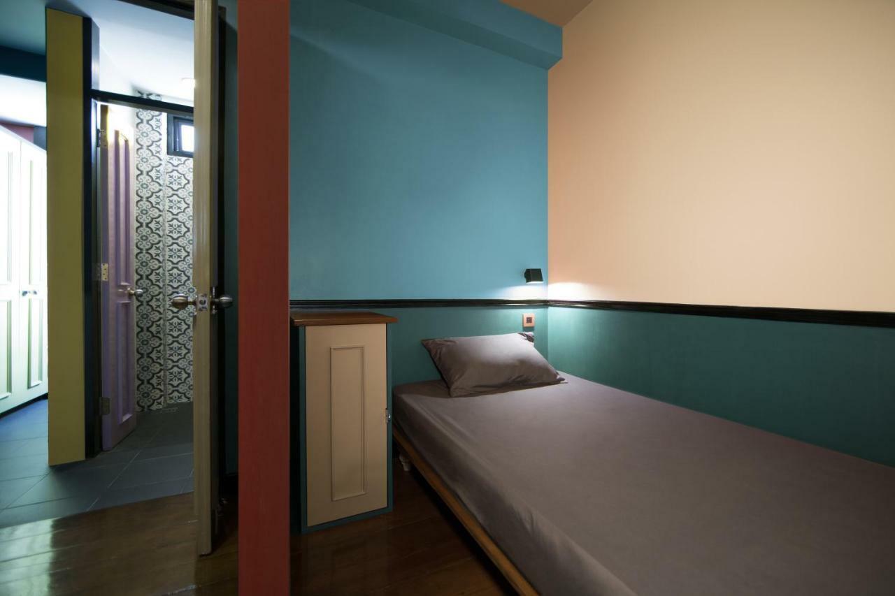 Siam Colors Hostel Bangkok Bagian luar foto